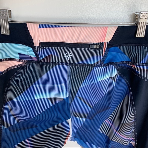 Athleta Sonara Electric Geo Leggings. XS - Picture 11 of 12